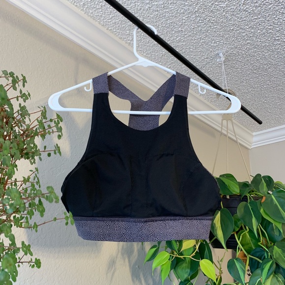 Lululemon bra - Picture 2 of 4